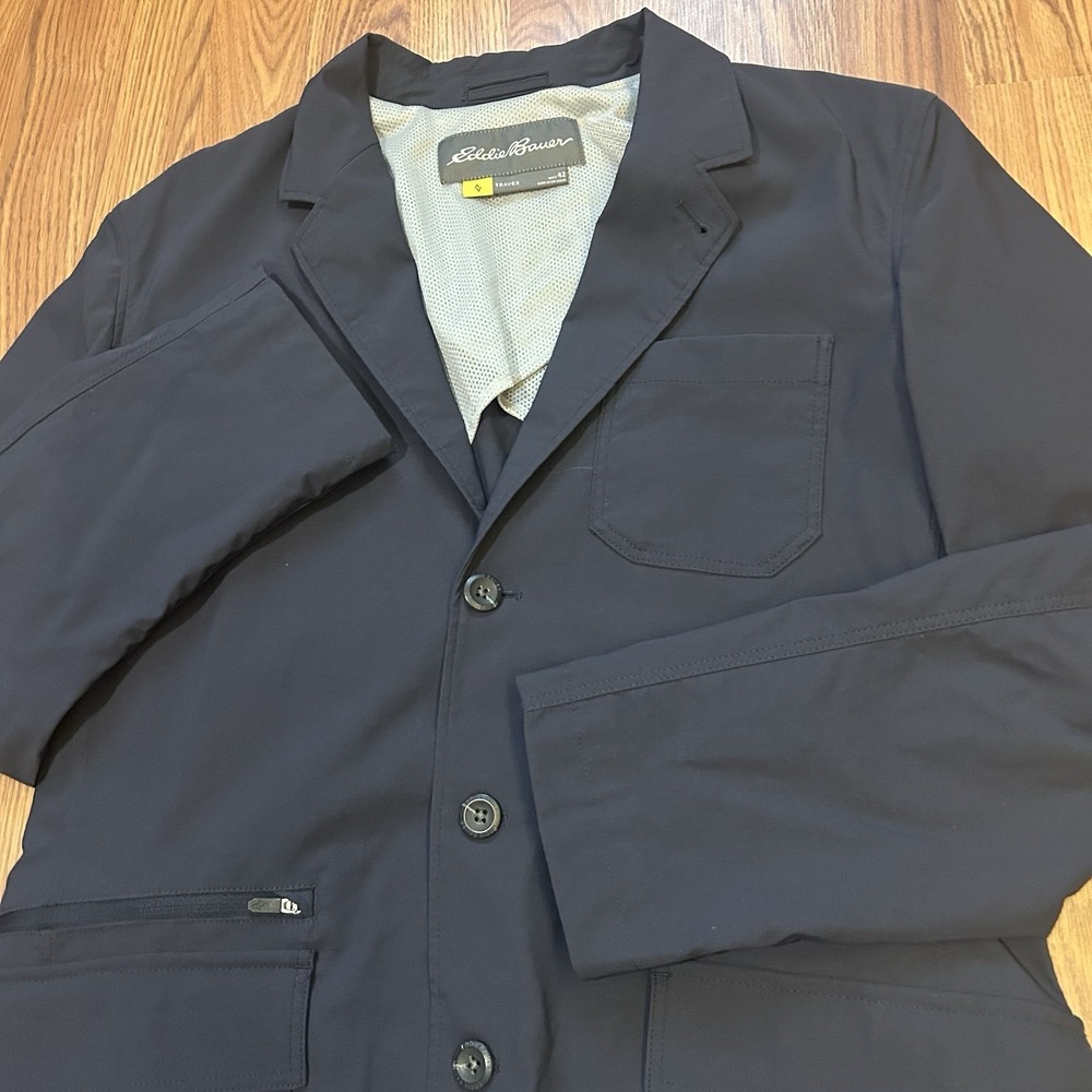 Eddie Bauer Travex Ultimate Voyager Blazer Men 42 Navy Nylon Stretch Coat Jacket